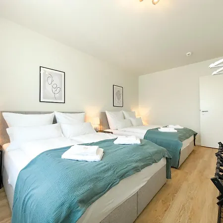 Apartment Uniqe- 6 Pers - Design - Fair - Sky-tv - Parking *